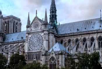 Notre Dame and Ile de la Cit? Walking Tour