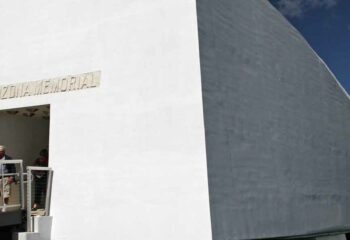 Visit USS Arizona Memorial